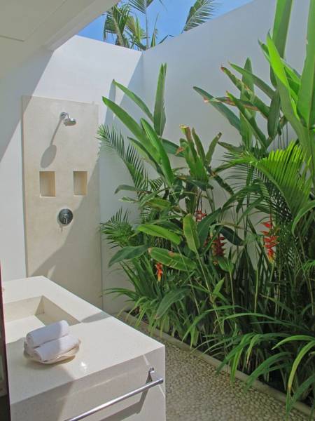 Villa Chocolat Beach  5*