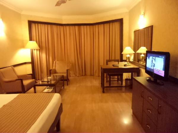 Cama Hotel-Ahmedabad  3* Индия, Ахмадабад