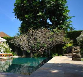 Villa Wantilan Putih  в Сануре