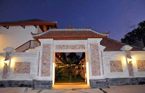Aquarius Beach Hotel 3* Индонезия, Санур