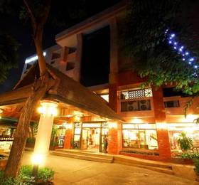 Chiangmai Gate Hotel  в Чиангмае