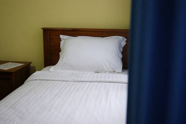 Hotel Grand Sumatera 2* Индонезия, Сурабая