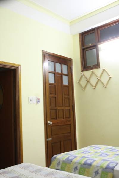 Phong Lan Guesthouse  1*