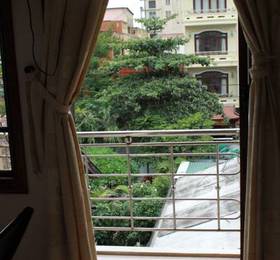 Phong Lan Guesthouse  в Хюэ