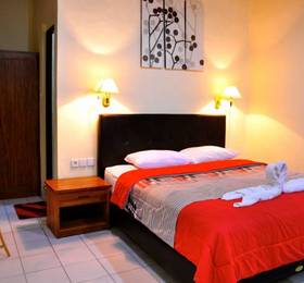 Si Doi Hotel Legian в Легиане