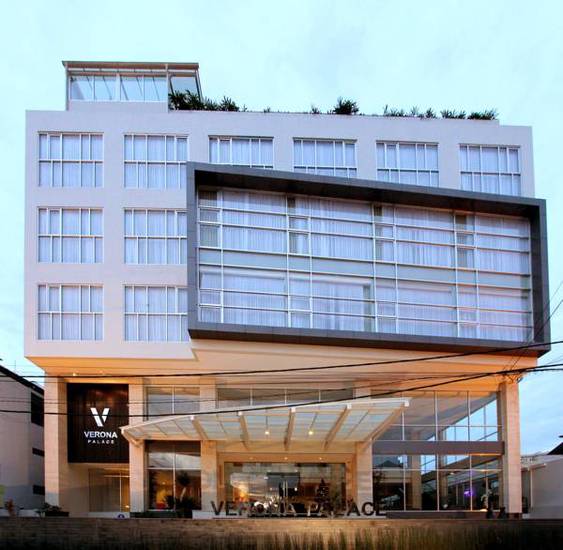 Verona Palace Hotel  3* Индонезия, Бандунг
