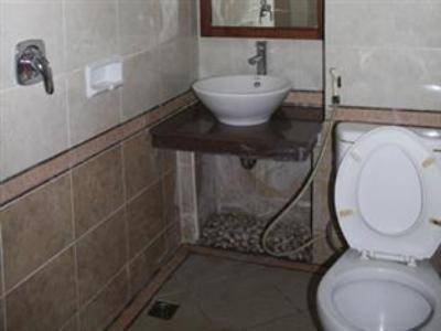 Andita Family Hotel  2* Индонезия, Сурабая