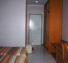 Savira Guest House в Сурабае