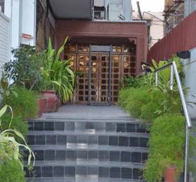 Hotel Grand Sartaj  в Дели