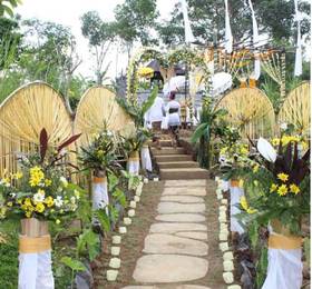 Отдых в Puri Sebatu Resort  - Индонезия, Тегаллаланг