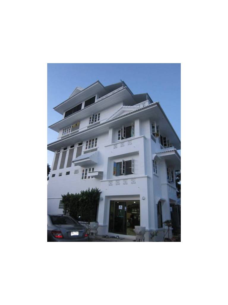 Na Na Chart Phuket 