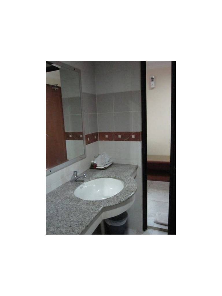 Golden Virgo Hotel 