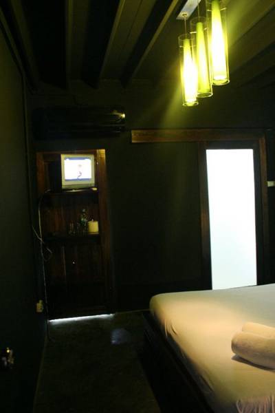 Deejai Backpackers 