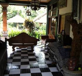 Sanjiwani Bungalow  в Убуде