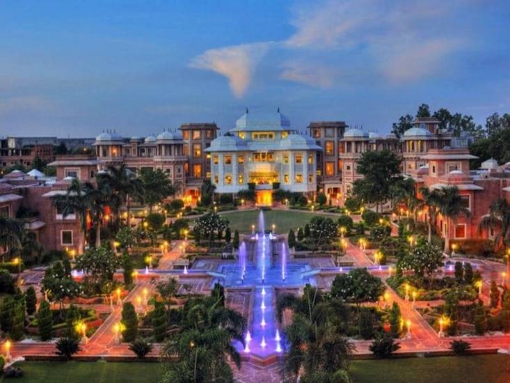Orient Taj Hotel & Resorts 5* Индия, Агра