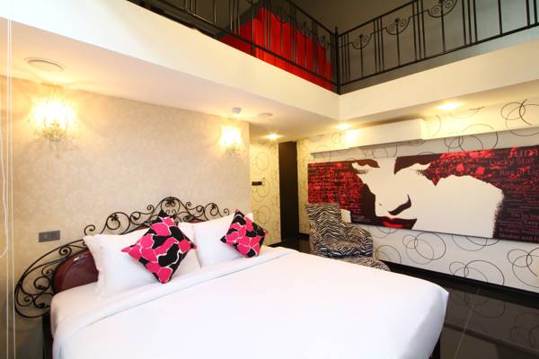 9w Boutique Studio 