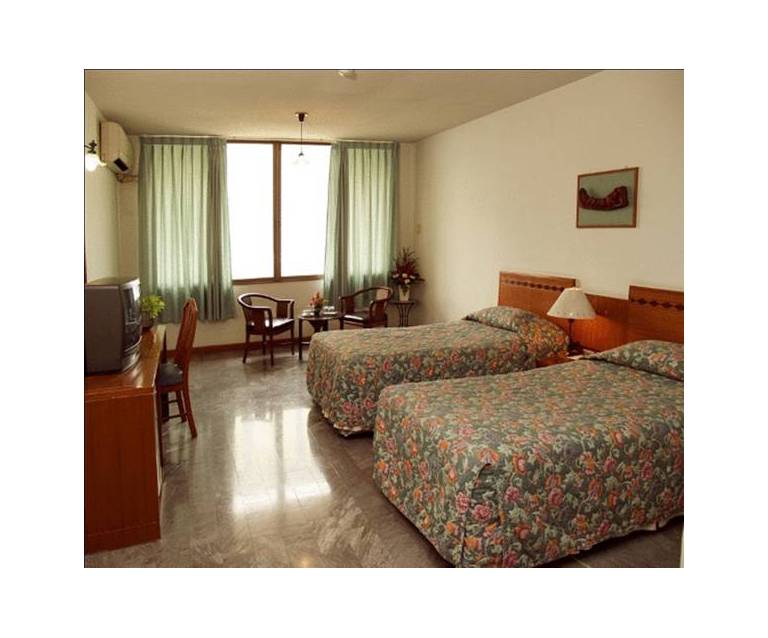 Royal Lanna Hotel 