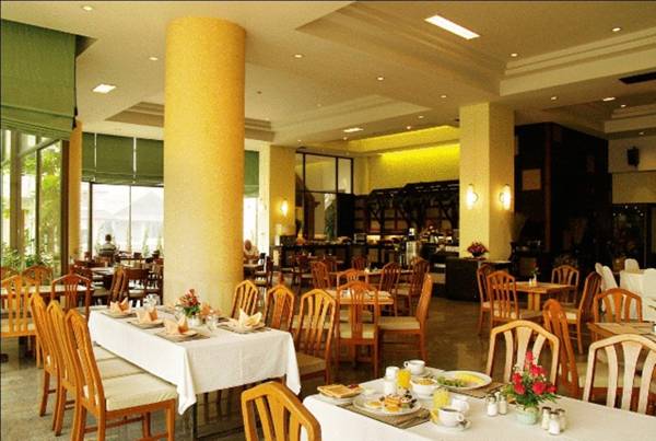 Royal Lanna Hotel 