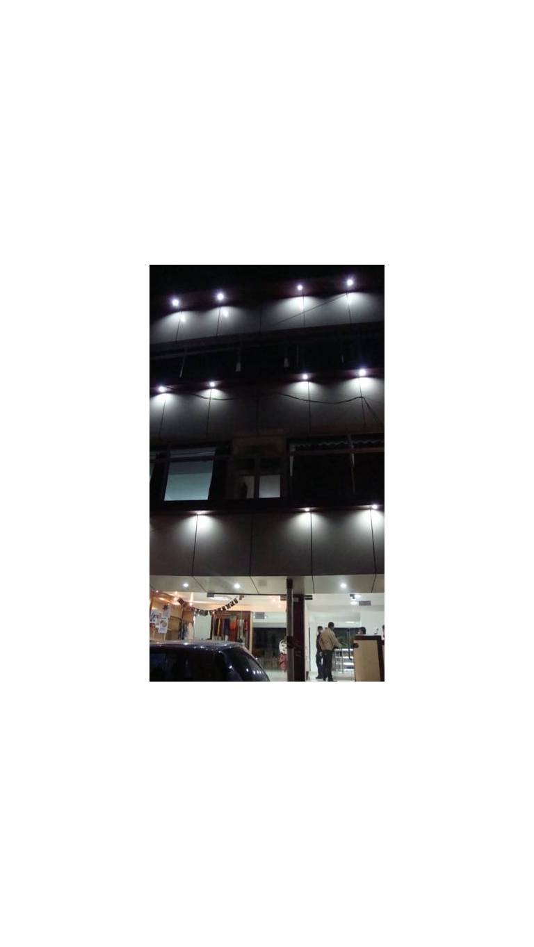 Hotel Ganesha Inn 