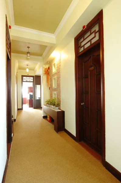 Victory Hotel Hue  3*