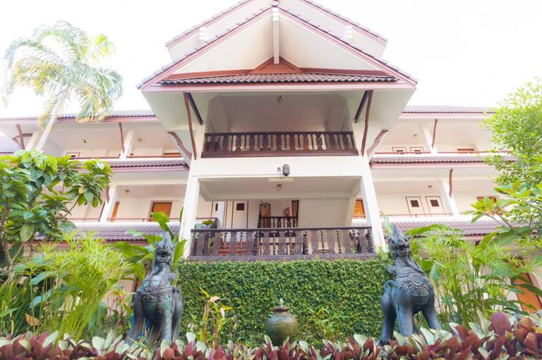 Nak Nakara Hotel