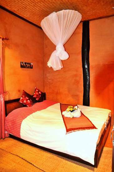 Prai Nurn Resort  3* Таиланд, Чианграй