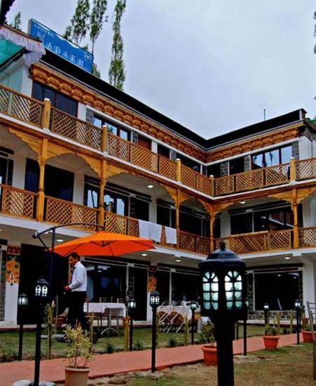 Hotel The Ladakh  2* Австрия, Лех