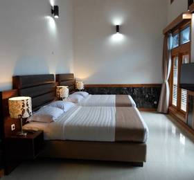 Nice Guest House  в Бандунге