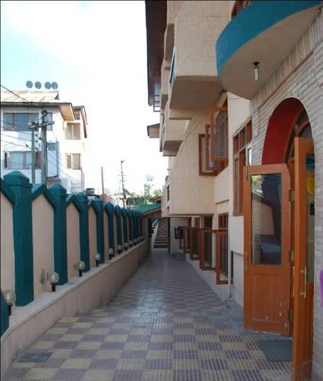 Hotel Relax Inn  2* Индия, Сринагар