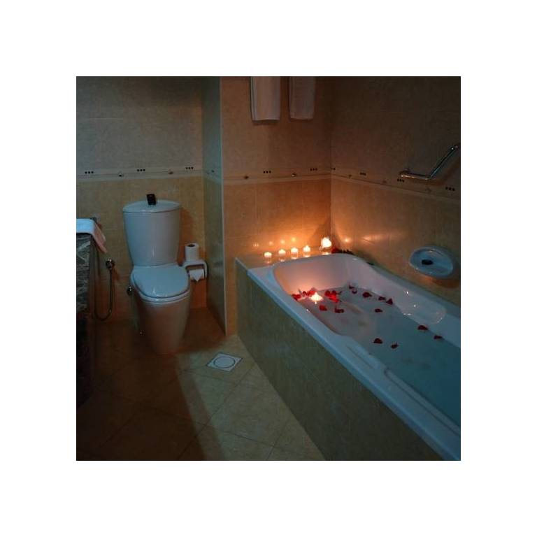 Arabian Suites 