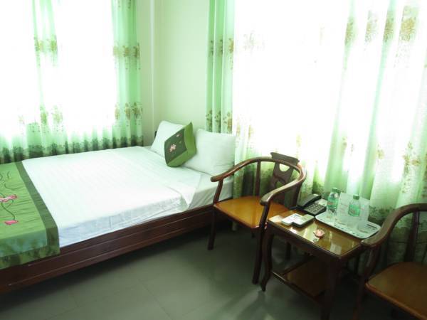 Nam Long Hotel  1* Вьетнам, Донг-Хои