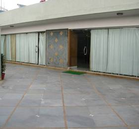 Hotel Lawrence  в Амритсаре