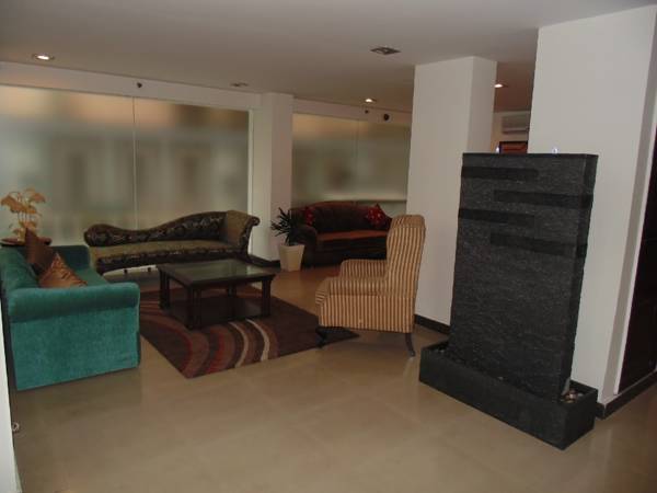 Tavisha Hotel  4* Индия, Дели