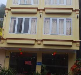 Pumpkin Hotel  в Сапе