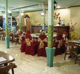 Satelit Hotel  в Сурабае