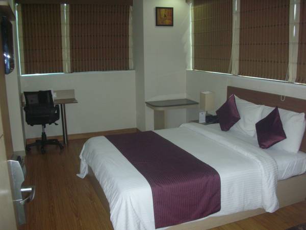 Hyphen Noida  3* Индия, Нойда