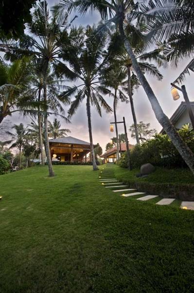 Villa Mantra  3*