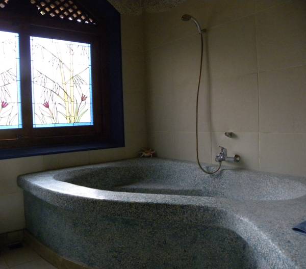 Saudara Home  3* Индонезия, Тегаллаланг
