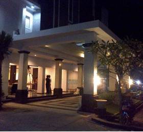 Туры в Arianz Hotel в Индонезии