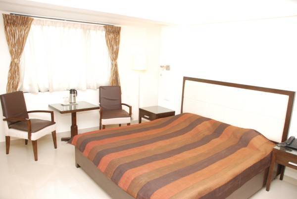 Hotel Centra  2* Индия, Ахмадабад