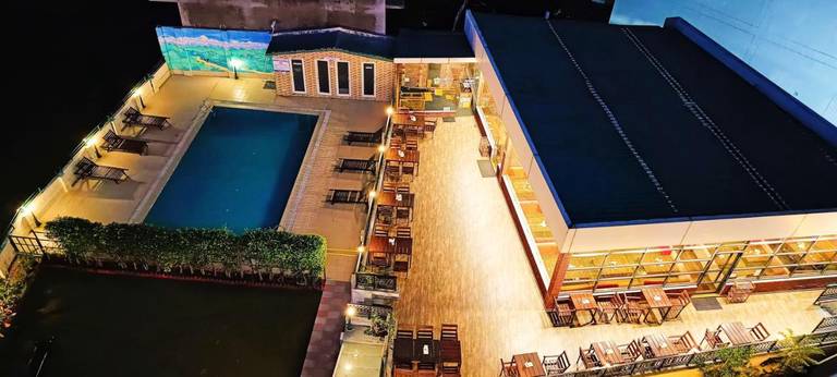 Dewa Retreat 