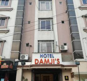 Hotel Damjis  в Ахмадабаде