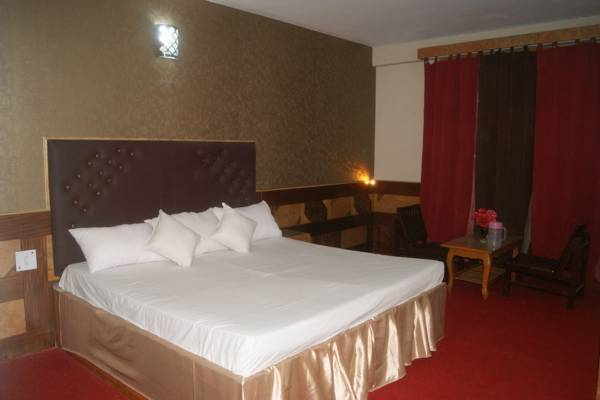 Hotel Omrays  3* Индия, Манали