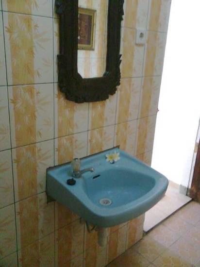 Hepi Bungalo  2* Индонезия, Ловина
