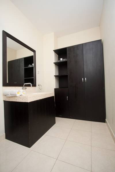 L'onda Villa  4*