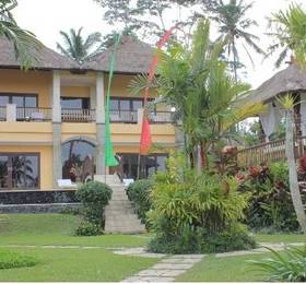 Villa Aruna  в Тегаллаланге