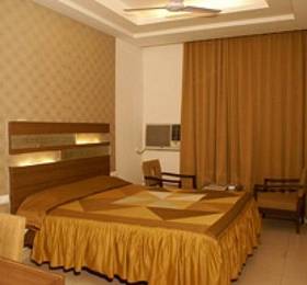 Hotel Kanak  в Ахмадабаде