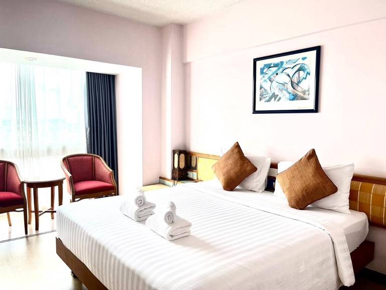 Asian Hotel 
