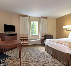 Hawthorn Suites by Wyndham - Altamonte Springs  в Алтамонте-Спрингсе