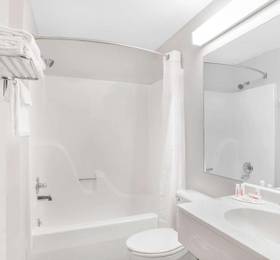 Отдых в Microtel Inn and Suites by Wyndham Appleton  - США, Аплтон
